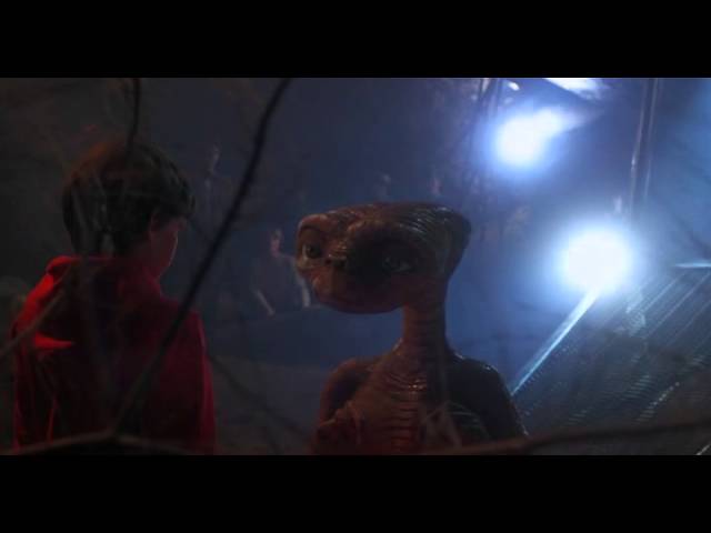 E.T., el extraterrestre(1982) - Escena final: "Estaré aquí mismo"