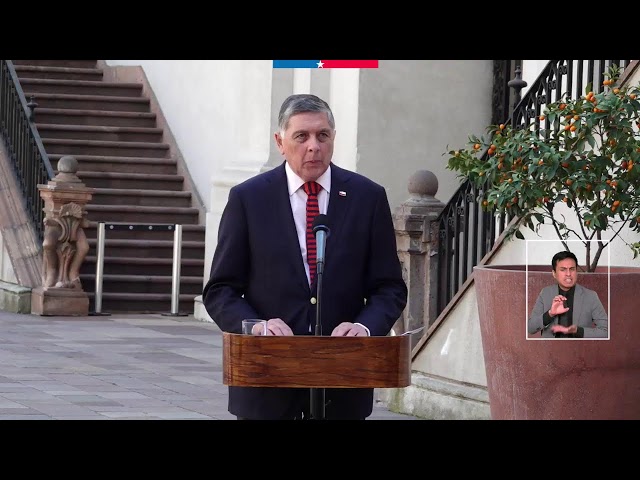 Biministro del Interior y Segegob, Claudio Alvarado, realiza vocería
