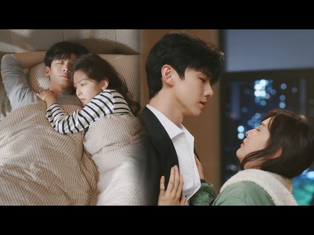 When Wen Yifan woke up, he found himself lying on the same bed with Sang Yan!💕#cdrama