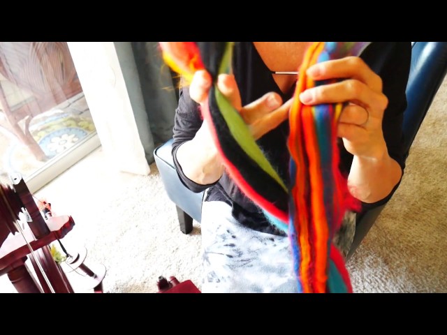 Spinning from the fold with fiber arts instructor Mary Egbert Camaj School of Fiber Arts