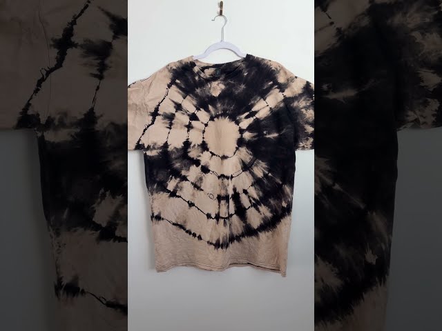 Easy Reverse Dye Bullseye Fold Tutorial