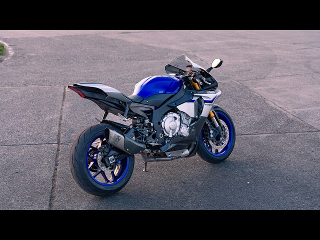 I ride a Straight Pipe Yamaha YZF-R1! (+ Pure Sound)