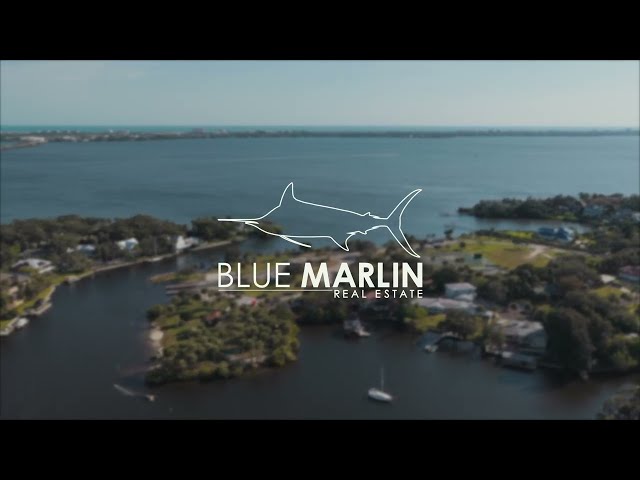 𝐉𝐮𝐬𝐭 𝐛𝐥𝗼𝐜𝐤𝐬 𝐟𝐫𝗼𝗺 𝐁𝐚𝐥𝐥𝐚𝐫𝐝 𝐏𝐚𝐫𝐤 𝐢𝐧 𝐌𝐞𝐥𝐛𝗼𝐮𝐫𝐧𝐞 ⛵️