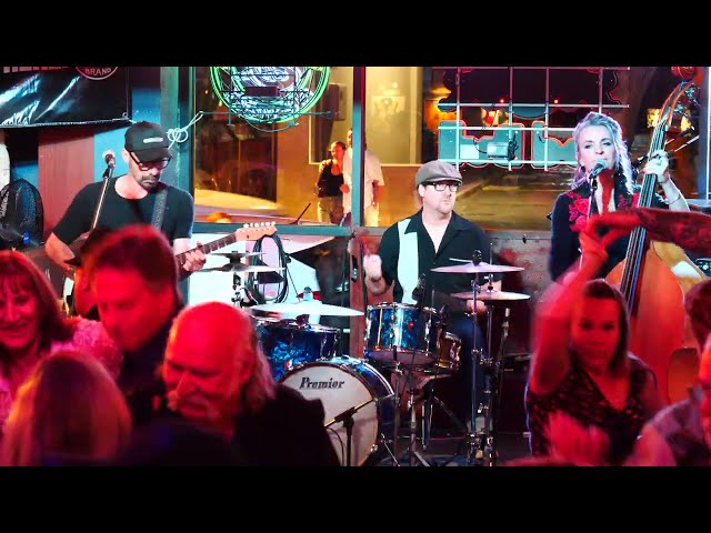 PALOMINO III performing rodeo song band at the mustang bar Northbridge P1166019
