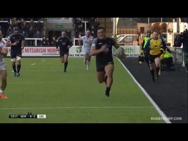 Sinoti Sinoti step from another planet on way to try
