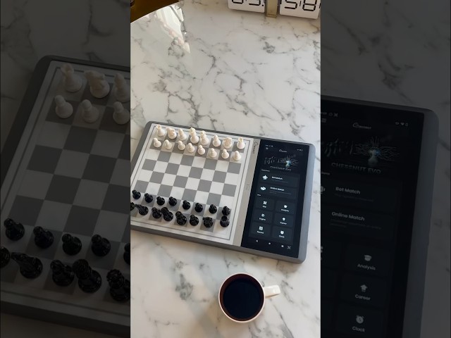 Chessable app on the new Chessnut EVO!! @Chessnutech  #chess #chessable #chessnut