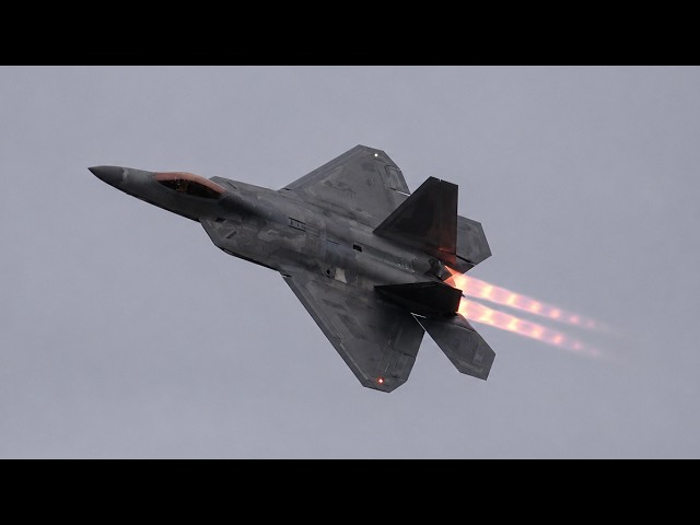 Oshkosh Saturday Night Airshow Highlights - EAA AirVenture 2026