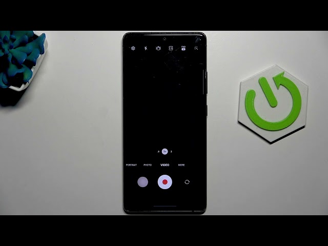 SAMSUNG Galaxy S10 Lite – How to Use Super Steady Video Mode