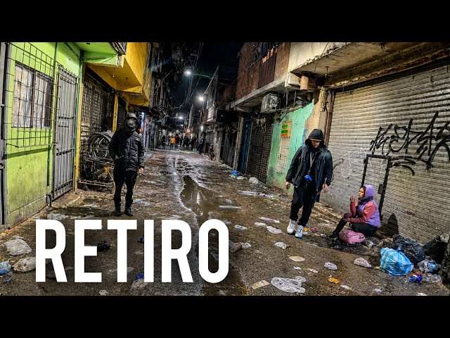 I spent the NIGHT as a HOMELESS PERSON in Buenos Aires - RETIRO