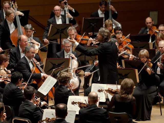 P. I. Tchaikovsky: Symphony No. 5 - Nesterowicz - Sinfónica de Galicia