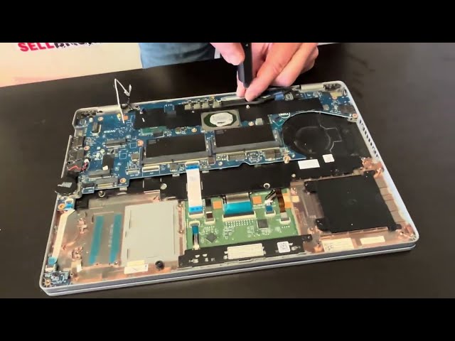 Dell Latitude 5411 complete teardown. Replace or upgrade RAM, storage and more. DIY test and repair.