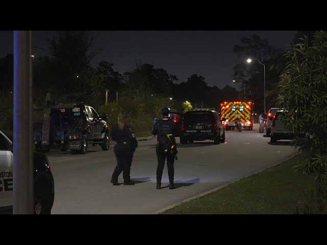 21 year old motorcyclist killed attempting high speed loop through Memorial Drive tunnels