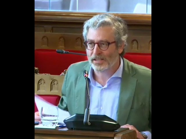 Comrade Zapico will be able to expropriate private homes through rights of first refusal