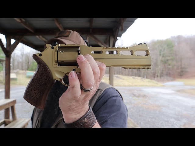 Revólver Chiappa Rhino 357: ¿Es esta una pistola ESTÚPIDA o no?