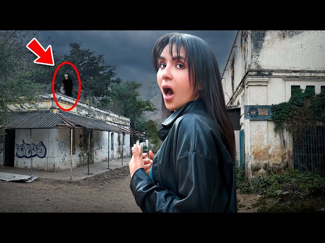 I DISCOVERED A WITCH'S HOUSE IN A GHOST TOWN