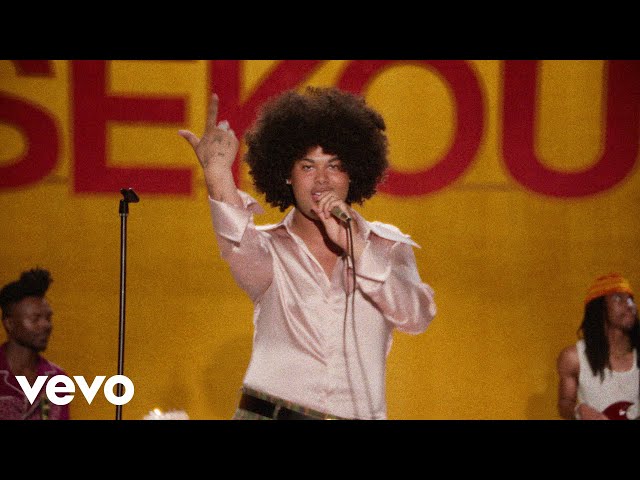 Sekou - Does She Know
