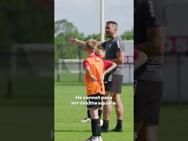 3v1 rondo with a twist