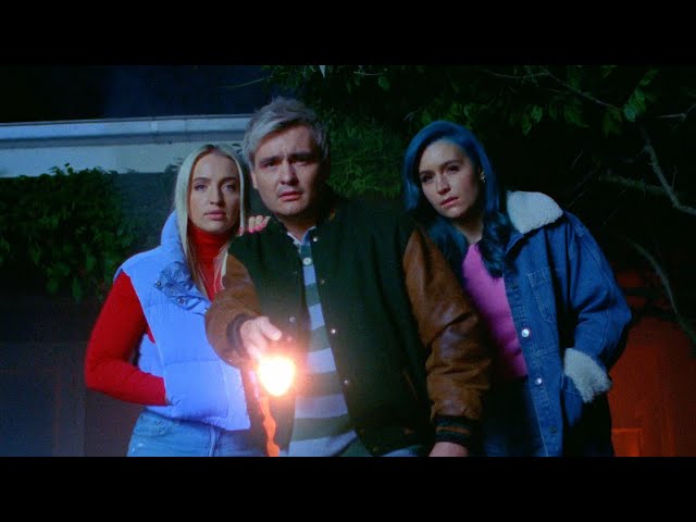 Sheppard - Daylight (Official Music Video)