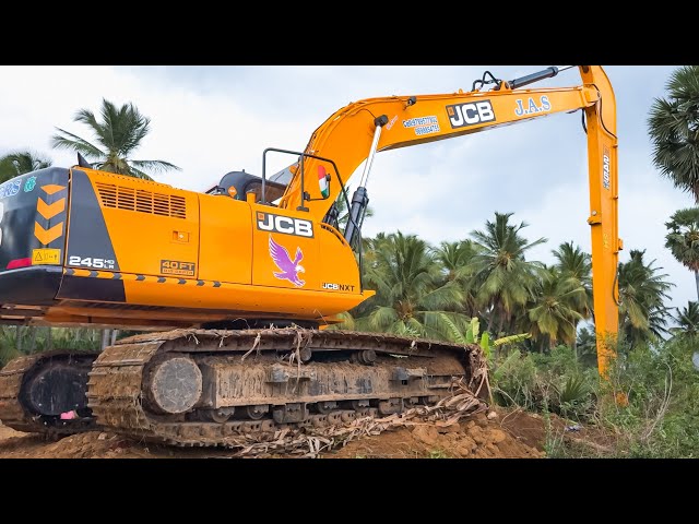 JCB 245 LR Excavator Machine Loading and unloading for Collapse Old Well Restoration work