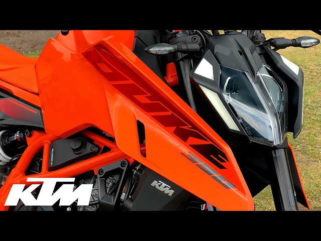 KTM WENT ALL OUT ON THIS BIKE! 2025 Duke 390