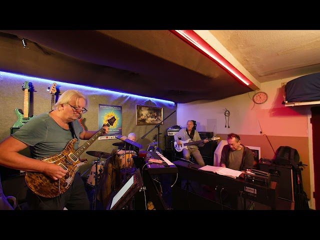 7 11 25 time after  time Neu! RetroNEO Probe   VR180