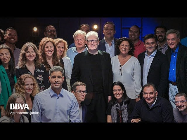 V.O. Complete. "Teaching is an art". Ken Robinson, educator and writer