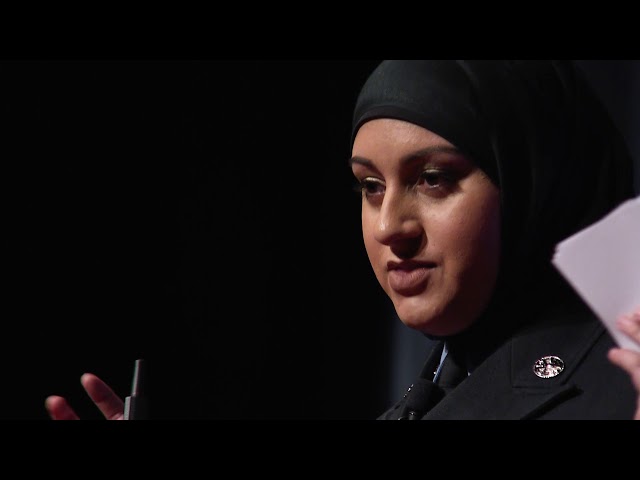 Finding Yourself Through Community Service | Katie Amin | TEDxGraceStreetWomen
