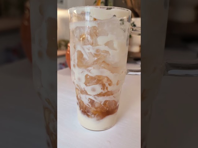 High Protein White Chocolate Latte Macchiato