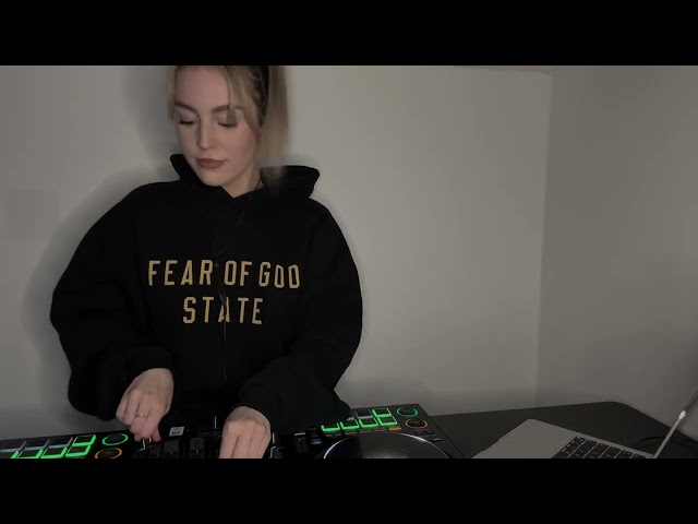 Mowgli’s House Mix: Luke Dean, David guetta, Chocolate Puma, James Hype.