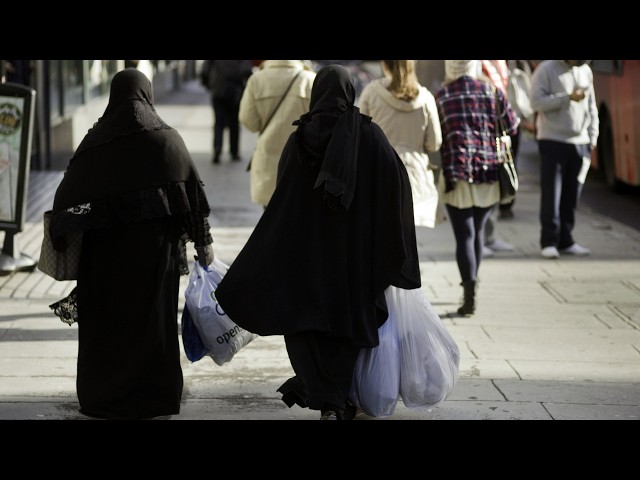 Hard-left ideologies targeted by ‘predatory’ Sharia law trend