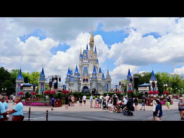 Magic Kingdom 2026 Lower Crowds Walkthrough Tour in 4K | Walt Disney World Orlando Florida May 2026