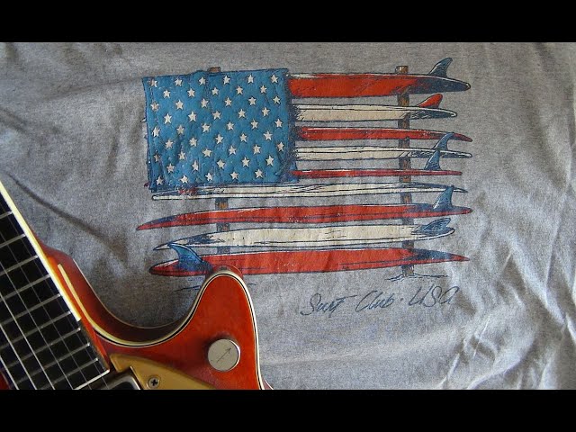 RocknGroll VR - Espionage - Green Day (VR180 Experience Seated 3D 4K)