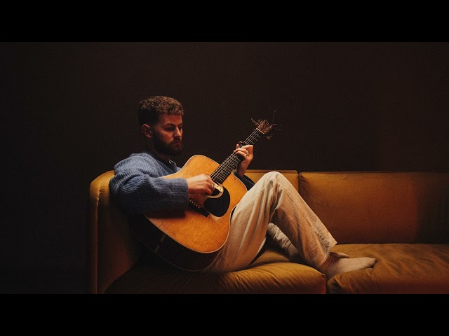 Charlie Oriain - Write off (Official Lyric Video)