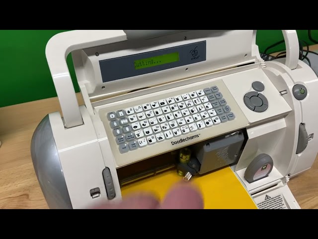 Cricut Personal Electronic Cutter Demo
