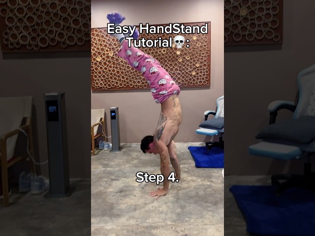 Easy HandStand Tutorial💀#tutorial #workout #calisthenics #stepbystep #tips #shelove