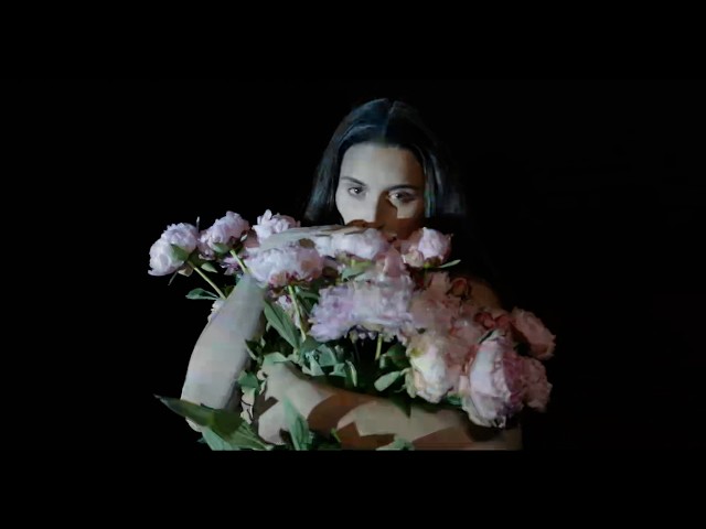 Arca - Throb (XXXXX Livestream)