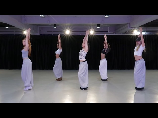 GUTS - 'Type' [Dance Practice Mirrored]