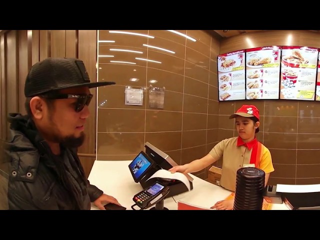 SAMSUNG GEAR 360 - JOLLIBEE CHICAGO