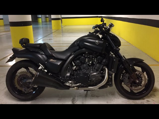 Yamaha VMAX 1700 - Stock exhaust sound