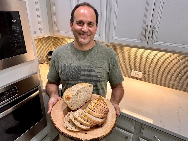 My brother in law is teaching me how to make potato sourdough bread | Making bread for the 1st time