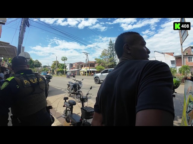 VAMOS EN PURA HPTA POR MOTO ROBADA A LAS AFUERAS DE CALI