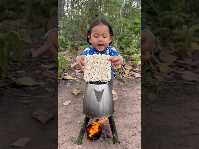 Survival Skills: Single mom show SMART ideas and USEFUL with noodles in forest #camping #bushcraft