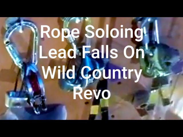 Lead Fall Testing Rope Soloing on the Wild Country Revo (360 Video) Subscribe and change the view!