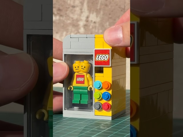 Lego Minifigure Vending Machine #lego