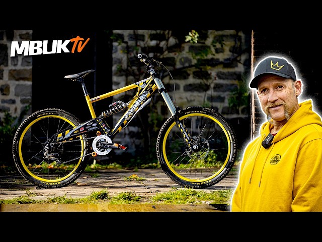 MTB Hero Steve Peat Shows Us His Favourite Race Bikes
