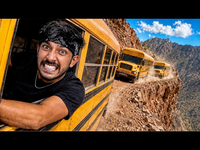 We Tried the Most Dangerous Bus Route in Roblox! 😱