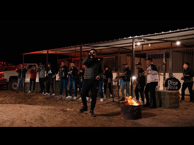 Juanpa Salazar X Banda Otro Pedo - Un Tabaco [Official Video]
