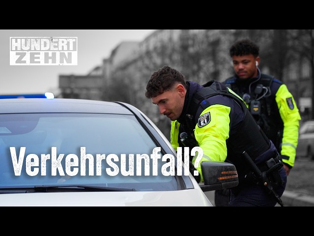 Police officers on duty in Berlin | ONE HUNDRED AND TEN