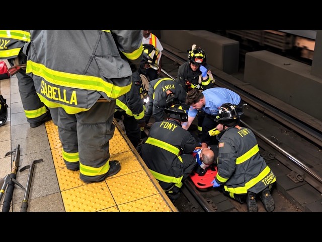 FDNY Manhattan Subway Emergency Box 7230 Person on the Train Tracks Rescued by members of FDNY 