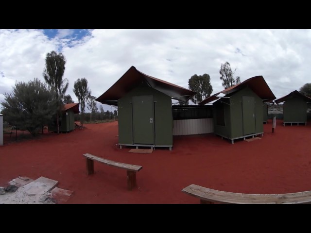 360 Wayoutback Yulara: In the Middle of Camp